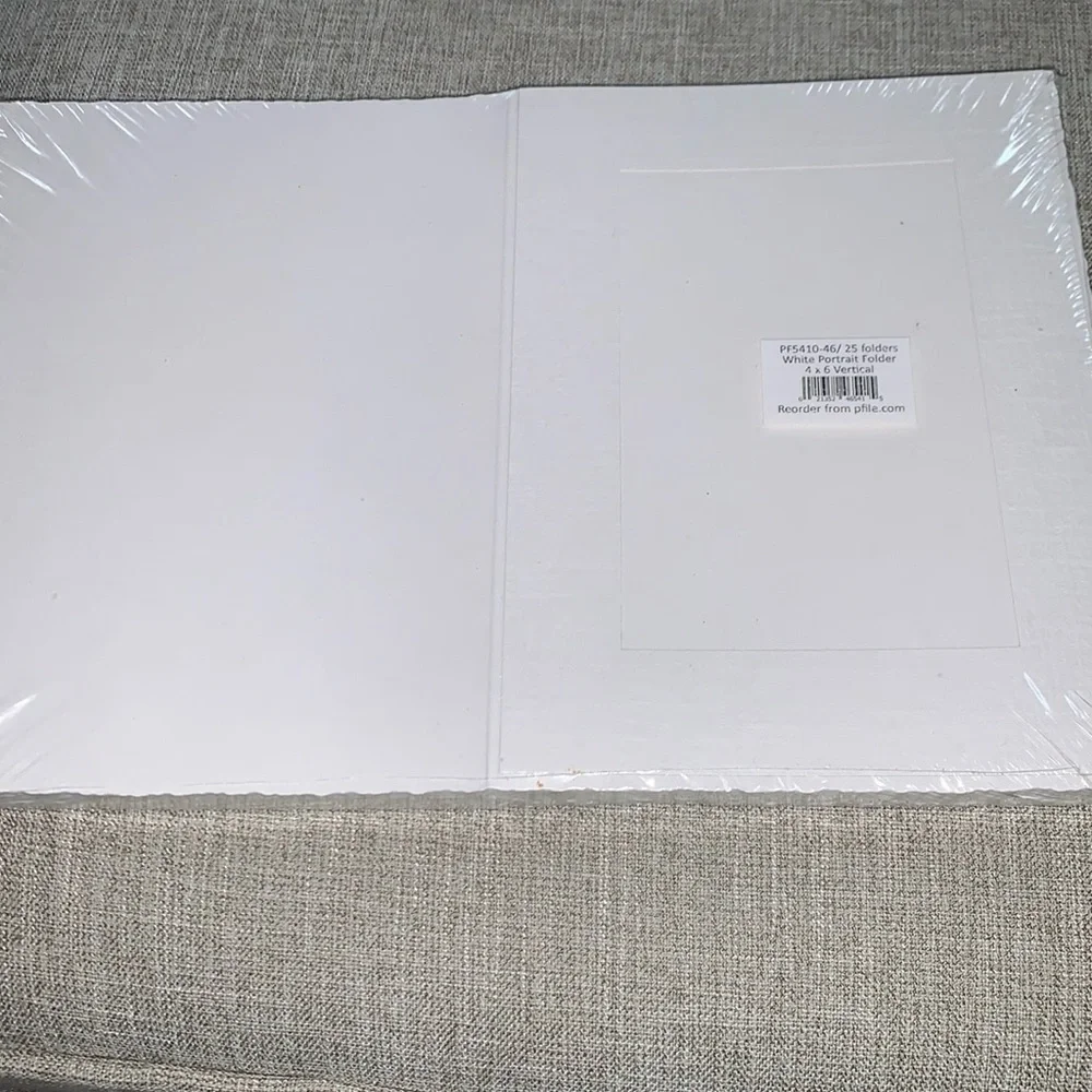 Portrait Folders (25 in a pack) 4 x 6 vertical